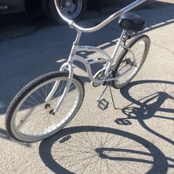 Beach Cruiser Bike $50