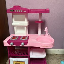 Kids Play Kitchen