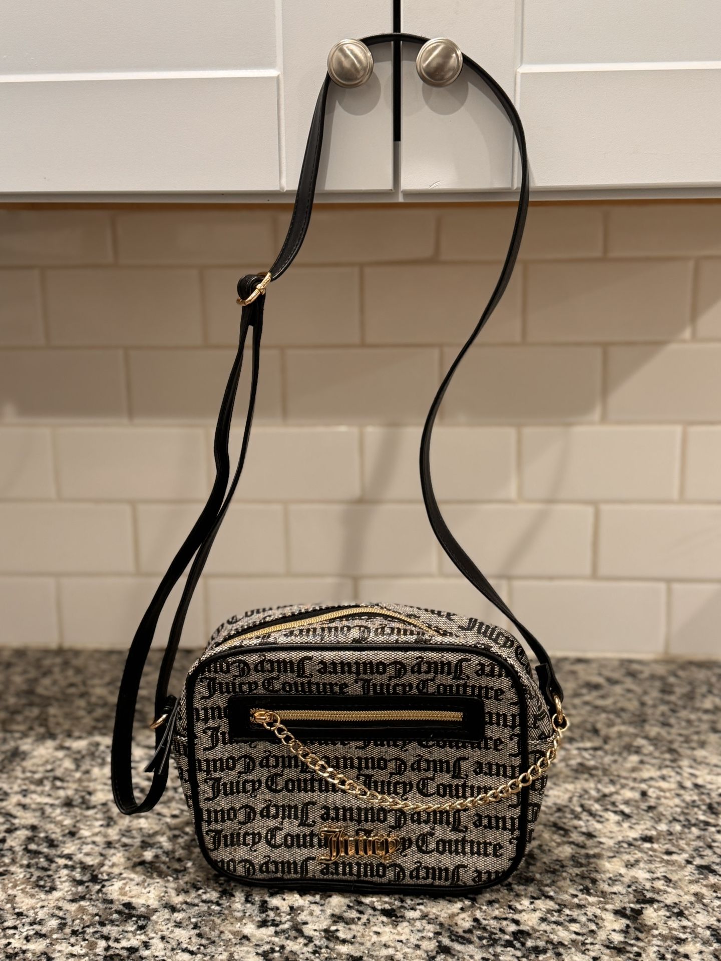 Juicy Couture Crossbody Purse