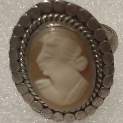 Vintage Sterling Silver Ring Cameo Size 7