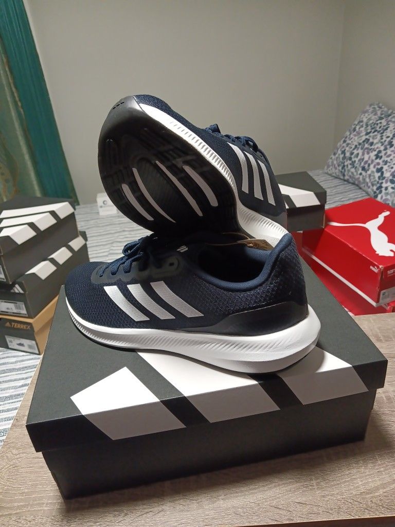 New in Box Adidas Runfalcon Blue and White Size 10 Only $35