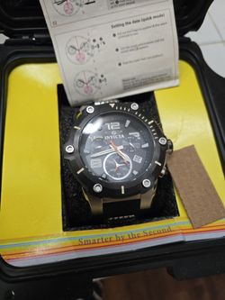 Invicta Men's watch new $80