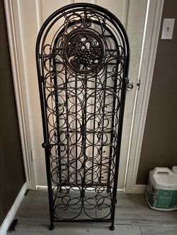 Wine holder with lock