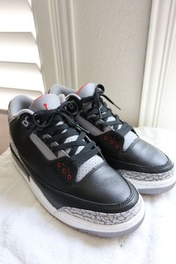 Jordan 3 Black Cements - Size 9