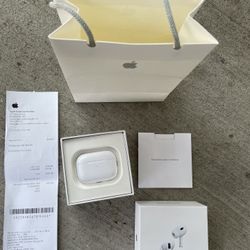 AirPods Pro 2nd Generation Comes With Receipt Brand New Price Is Negotiable 