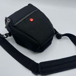 Manfrotto  Advanced camera Bag holster S for DSLR/CSC, top opening 