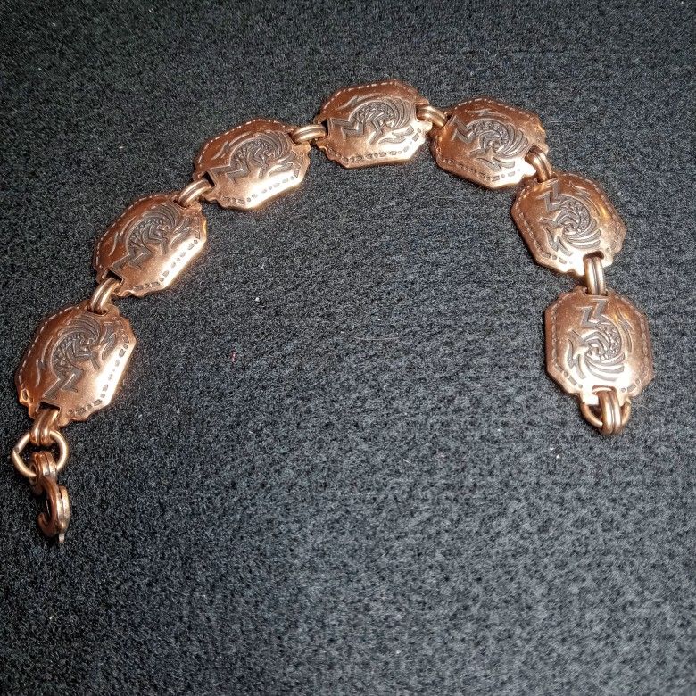 Bracelet