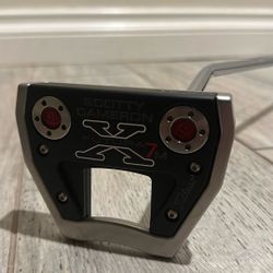 Titleist Scotty Cameron Futura X Putter