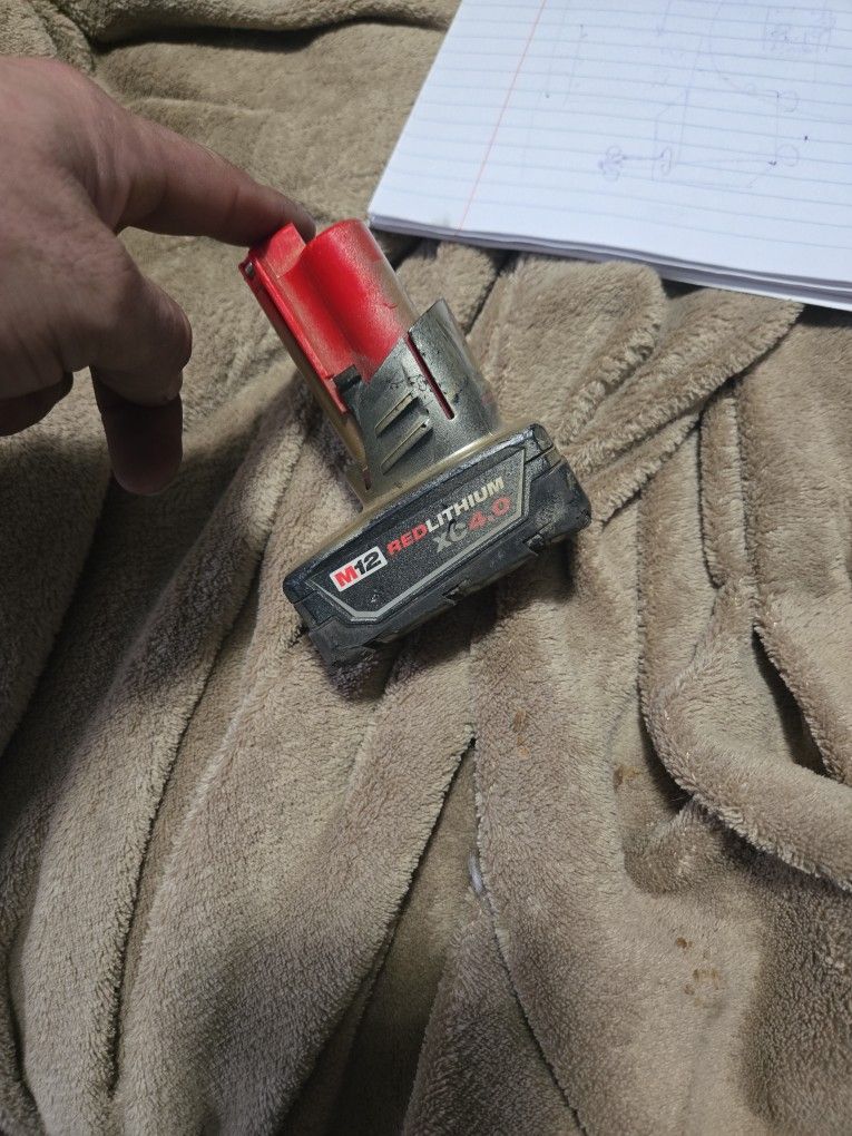 Milwaukee M12 Red Lithium XC 4.0 Battery