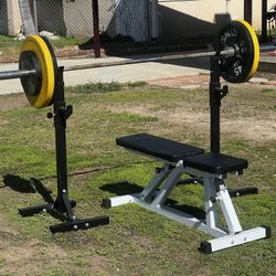 Adjustable Weightlifting Rack And Weights