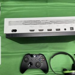 Xbox One S 