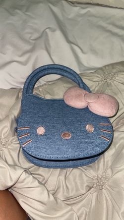 Hello kitty purse