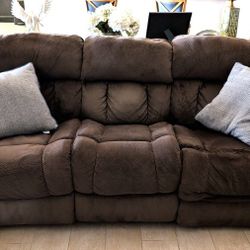 Reclining couch