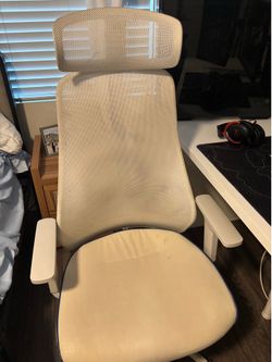 Gaming Chair and Desk