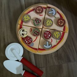 German Wood Pretend Play Toy Pizza With Velcro Toppings