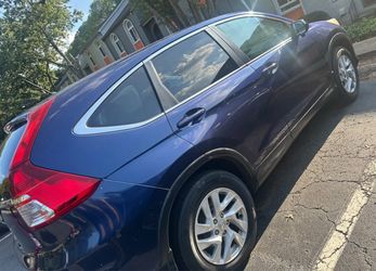 Honda CR-V SUV in Blue