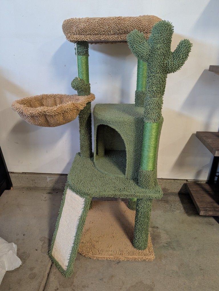 Yaheetech Cactus Cat Tree