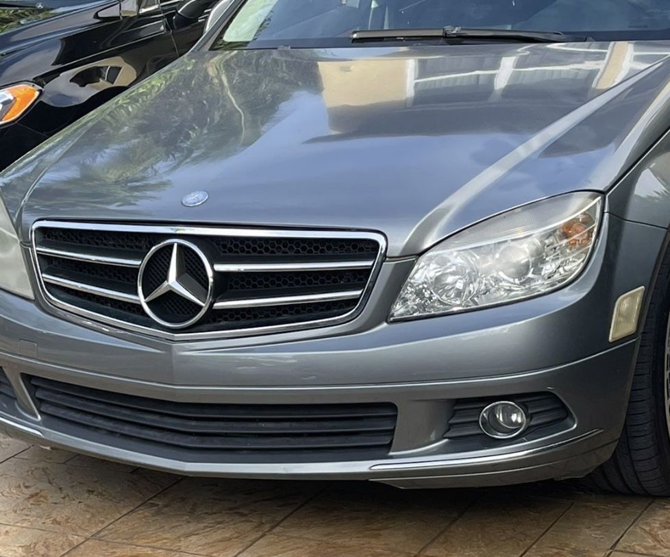 2008 C300 Mercedes Benz W204 Front Grill