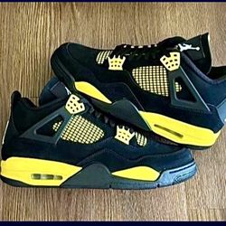 New Jordan 4 Mens 10.5 Firm $260