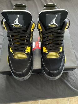 Jordan 4 Retro Thunder