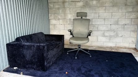 FREE COUCH AND CHAIR!!!!