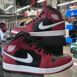 Air Jordan 1 Mid Gym Red Black White