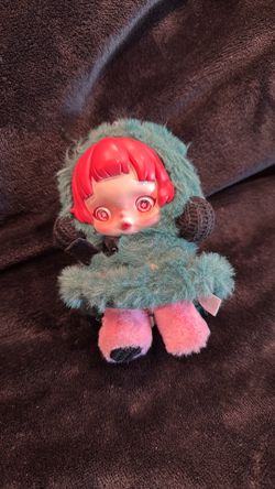 POP MART SKULLPANDA Winter Symphony Series “Partita” Plush Pendant