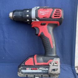 Milwaukee M18 Cordless Drill/Driver w/ HIGH OUTPUT CP3.0 Battery – Works Great