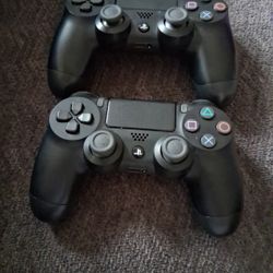 NEW  ( 2 ) Sony  DualShock 4 Wireless PS4 Controllers