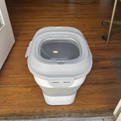 Collapsible Dog Food Container With Lid And Scooper