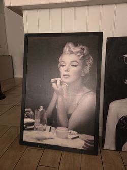 Maroline manroe