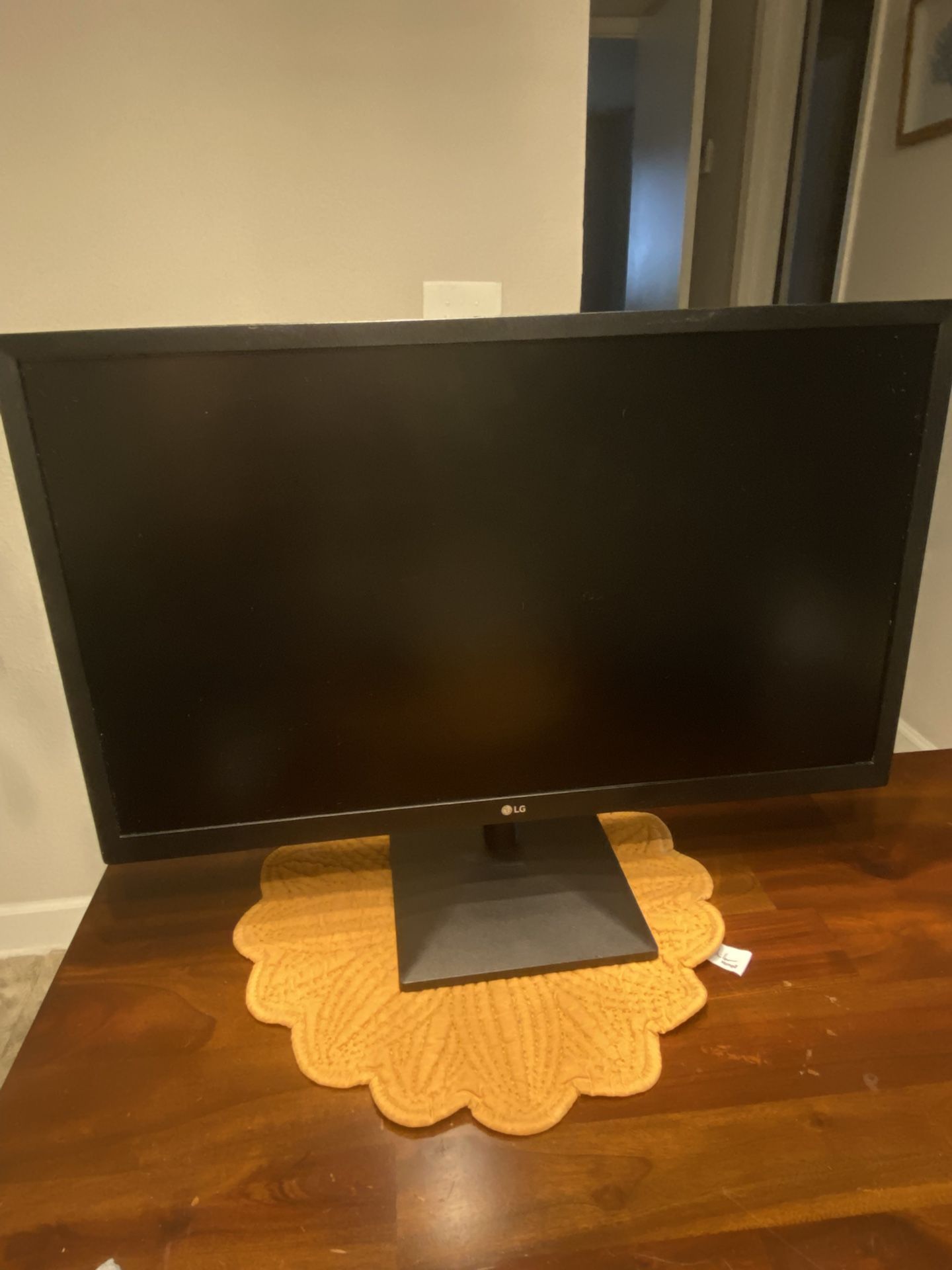 LG 24-Inch Monitor (24ML44B-B) – Works Great, Adjustable Stand, w/ Power Plug