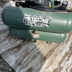 Hitachi Air Compressor 