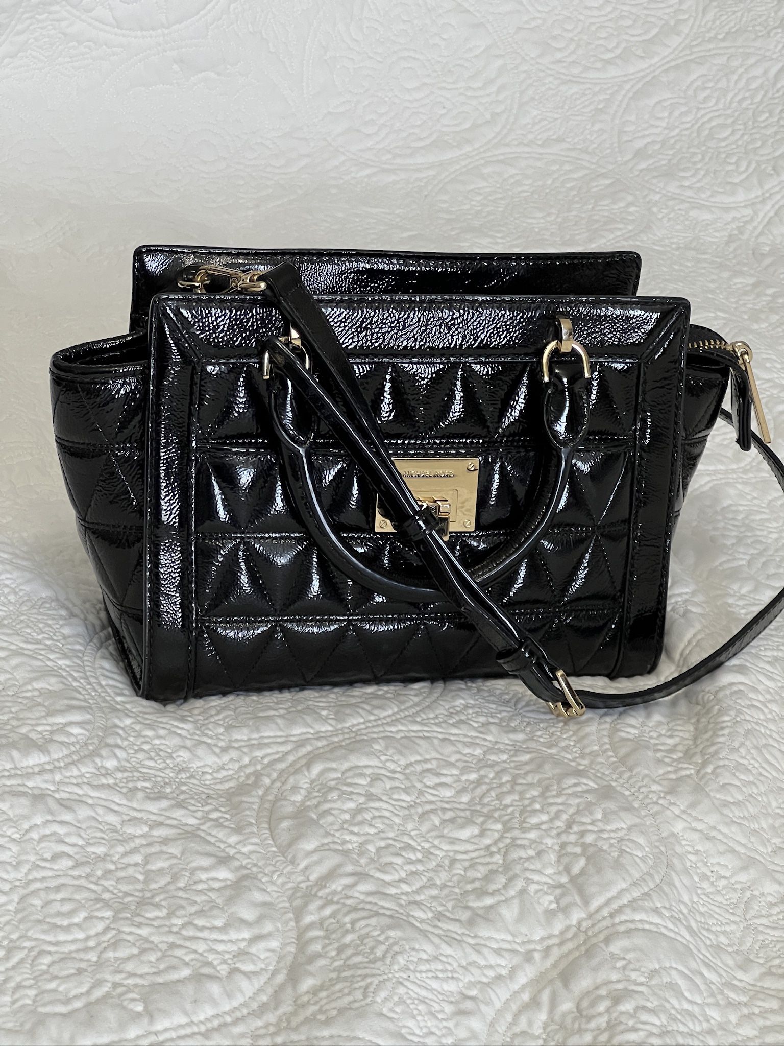 Michael Kors Vivianne Bag