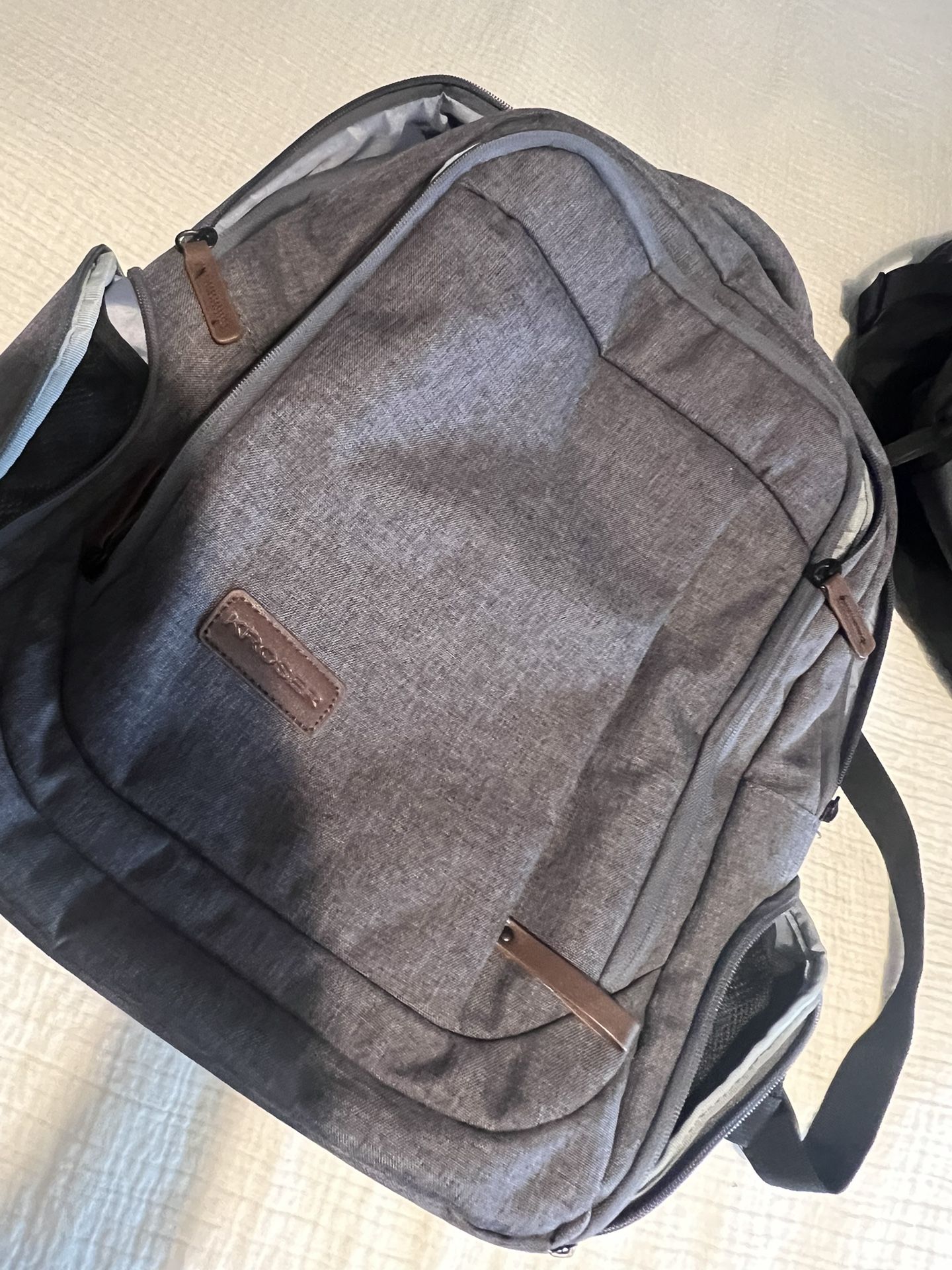 Kroser Laptop Backpack