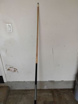 Two piece billard stick with case