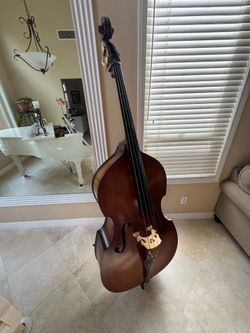 Cecilia CDB-100 upright bass