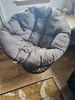Papasan chair