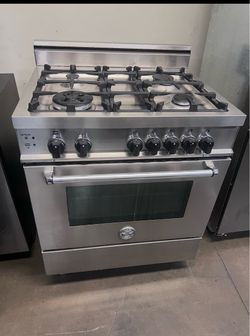 🔥 Bertazzoni 30” Professional Gas Range – Stainless Steel – $3,000
