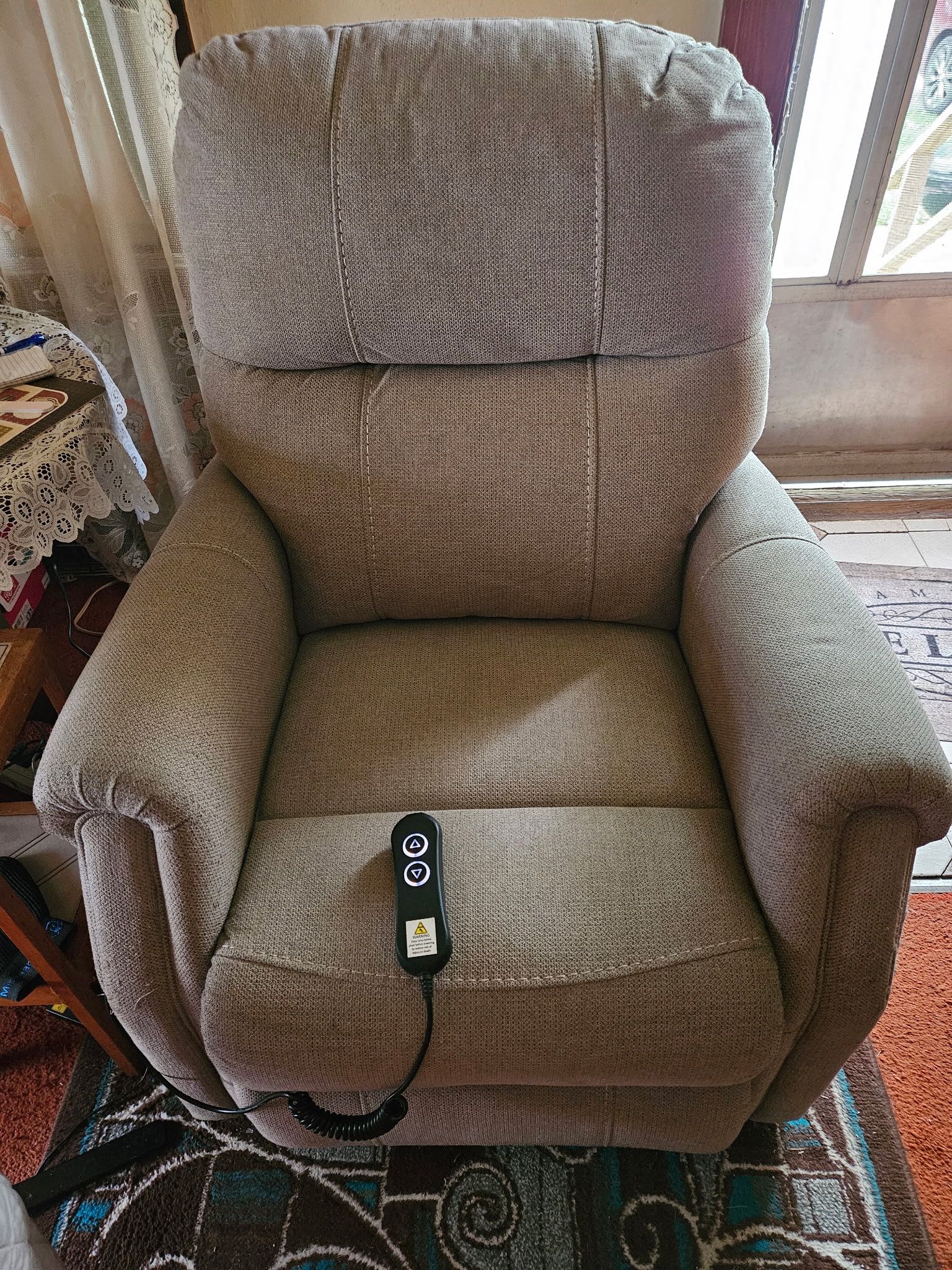 Electric Reclining Lift Chair