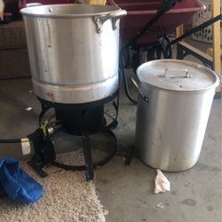 Stove And Turkey Fried Pods 