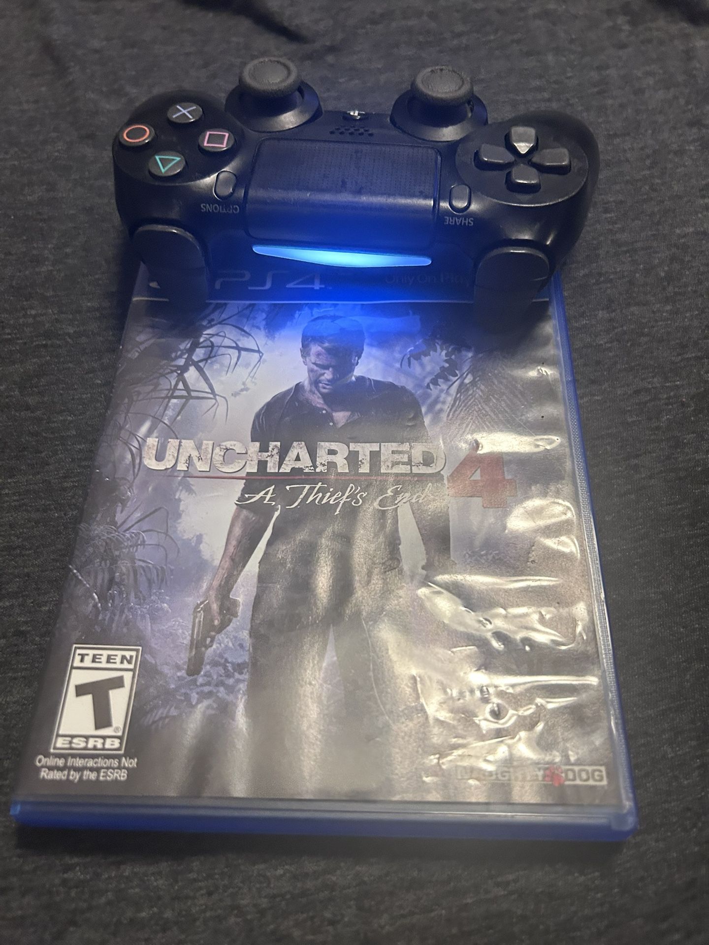 Controller PS4 And Games