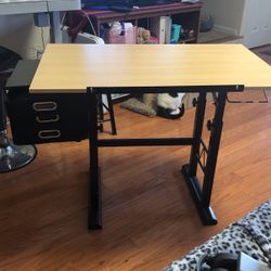 Art Table