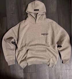 HEATHER GRAY  ESSENTIALS HOODIE 🩶 | $90