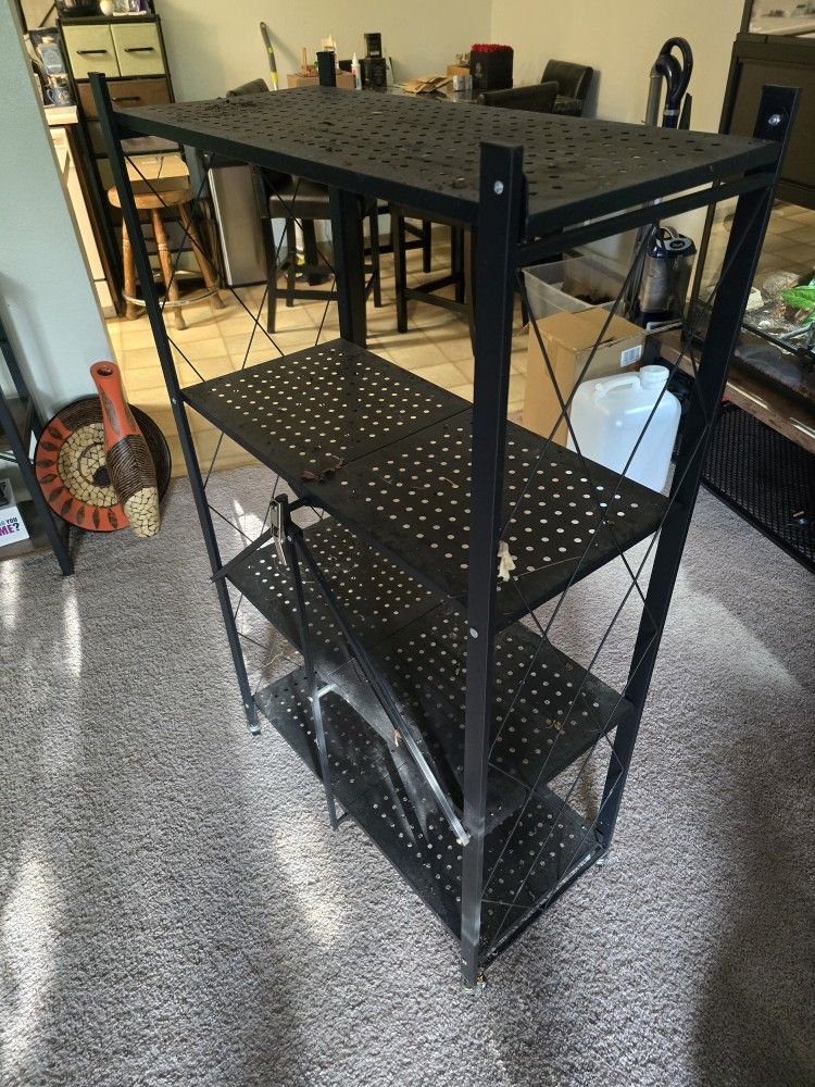 Foldable Plant Stand