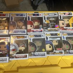 31 Random Assorted Funkos