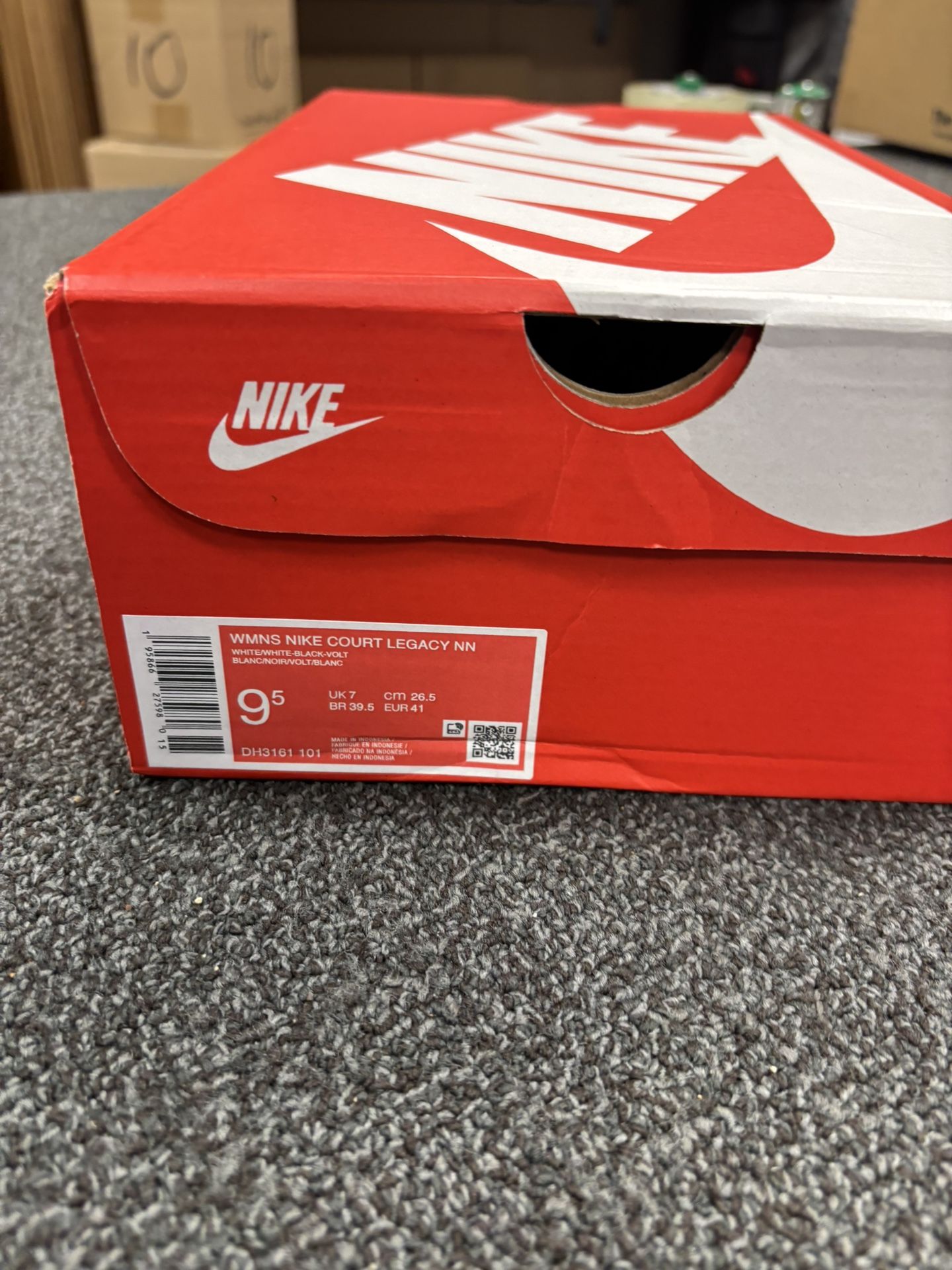 Women’s Nike Shoes Brand New
