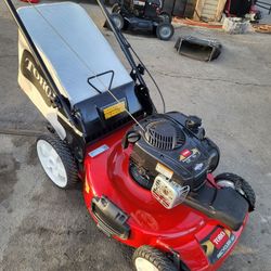Lawn Mower Toro WITH ONE YR GARANTY 