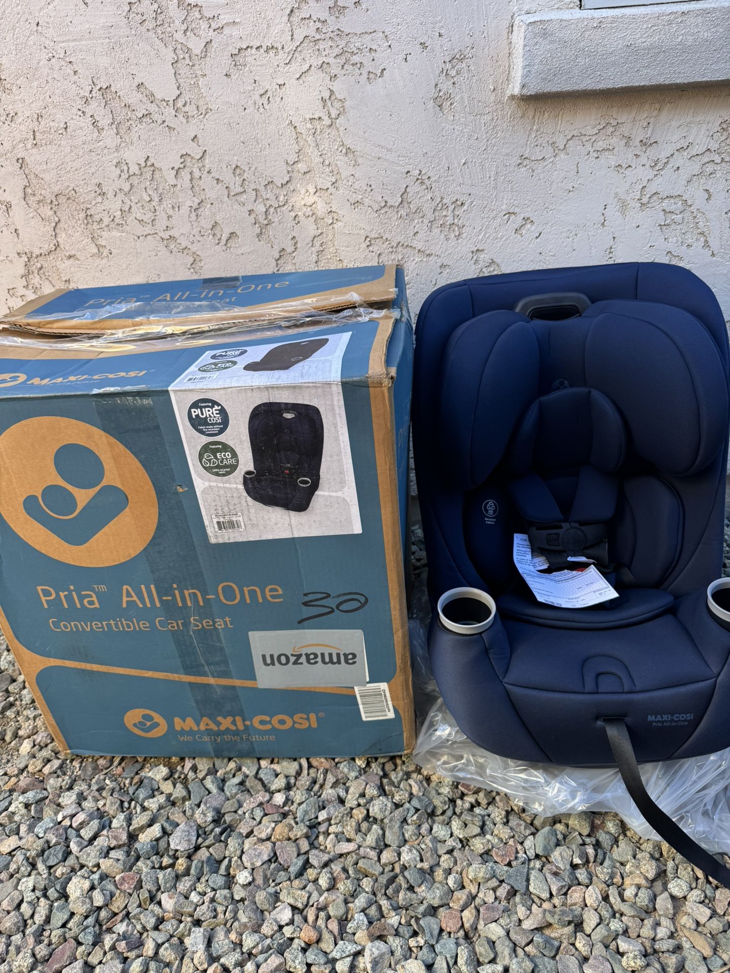 New! Maxi Cosi Pria