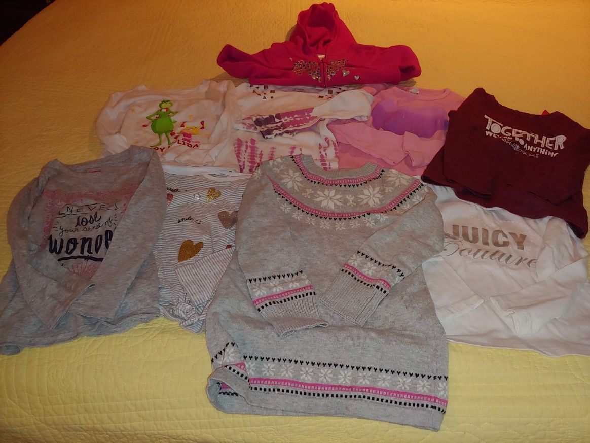 9 pcs. Of size 4T girl's clothes
